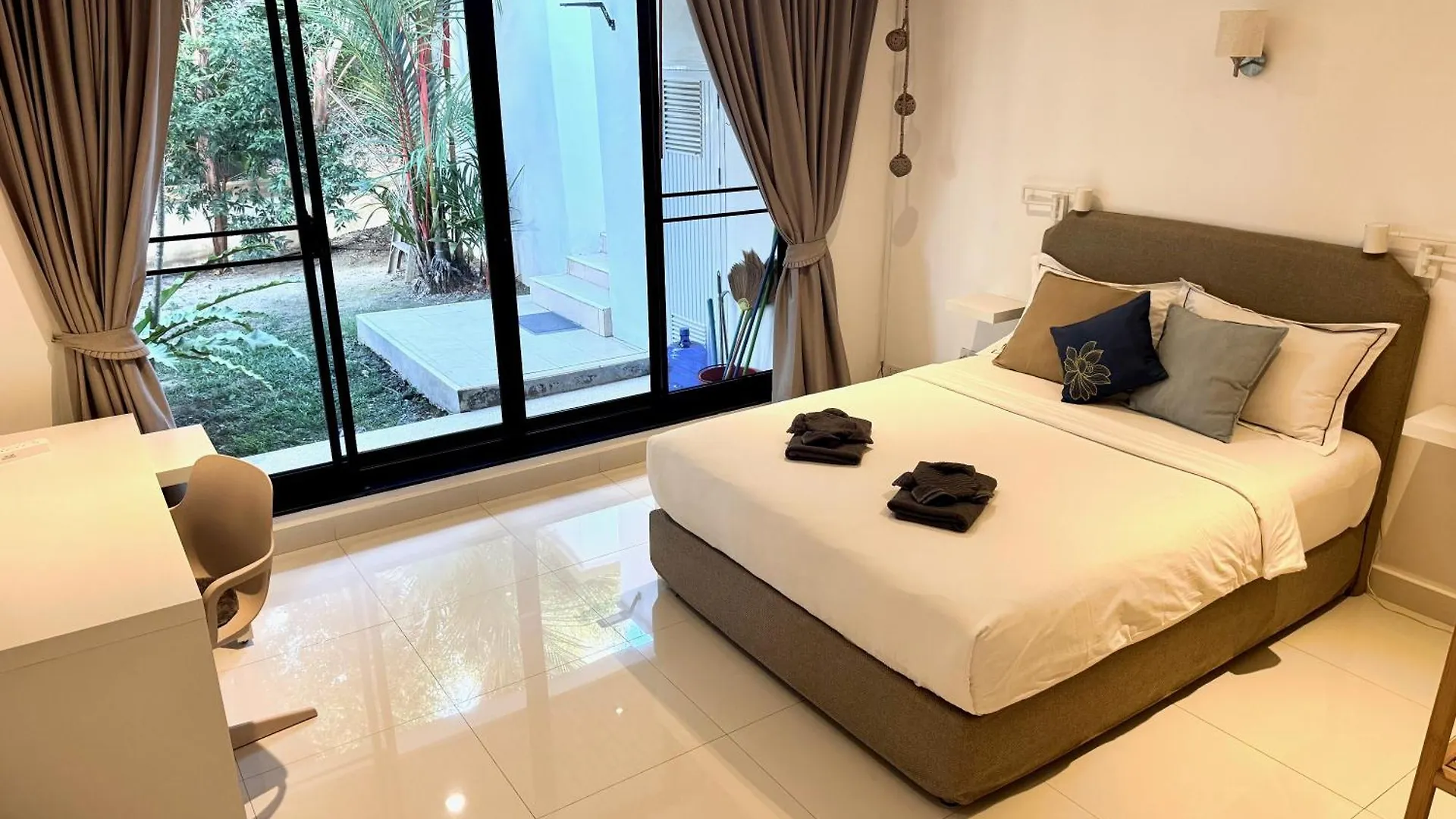 The Carma - Stylish And Luxury Sea View Pool Villa 코란타 0*,  태국